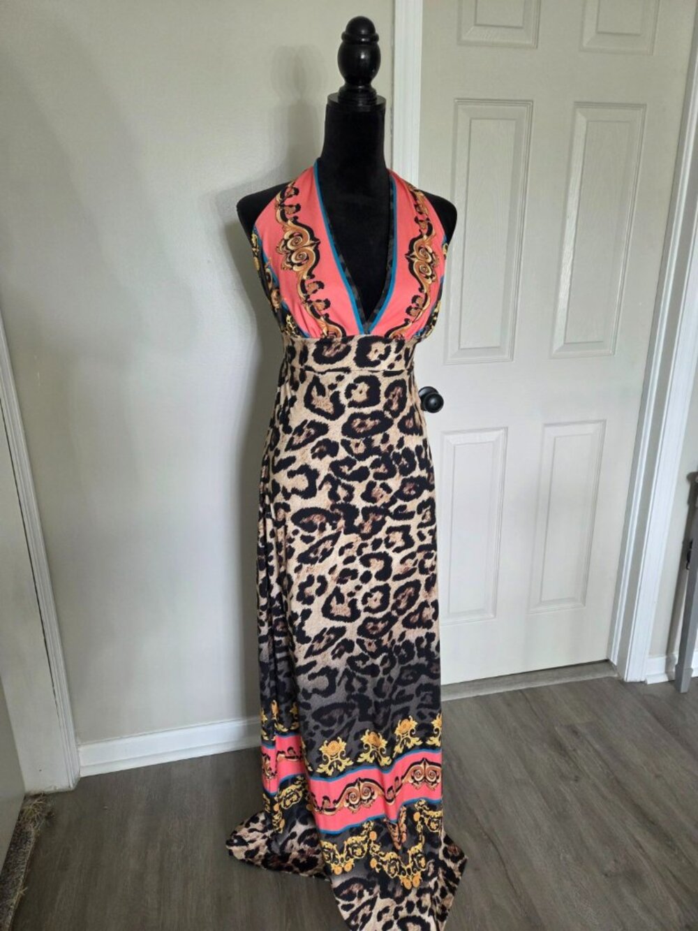 VENUS Leopard Baroque Print Open Back Halter Maxi Dress M